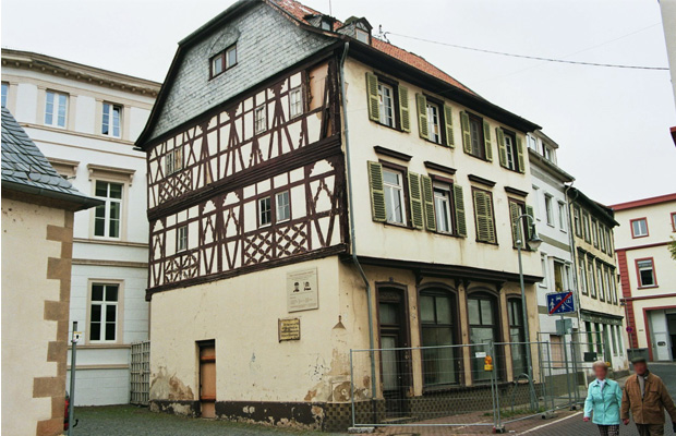 Sanierung ehemaliges Stadtschreiberhaus und Denkmalpflege Bad Kreuznach von ARCHITEKT ernst meyer in Bad Kreuznach Bosenheim